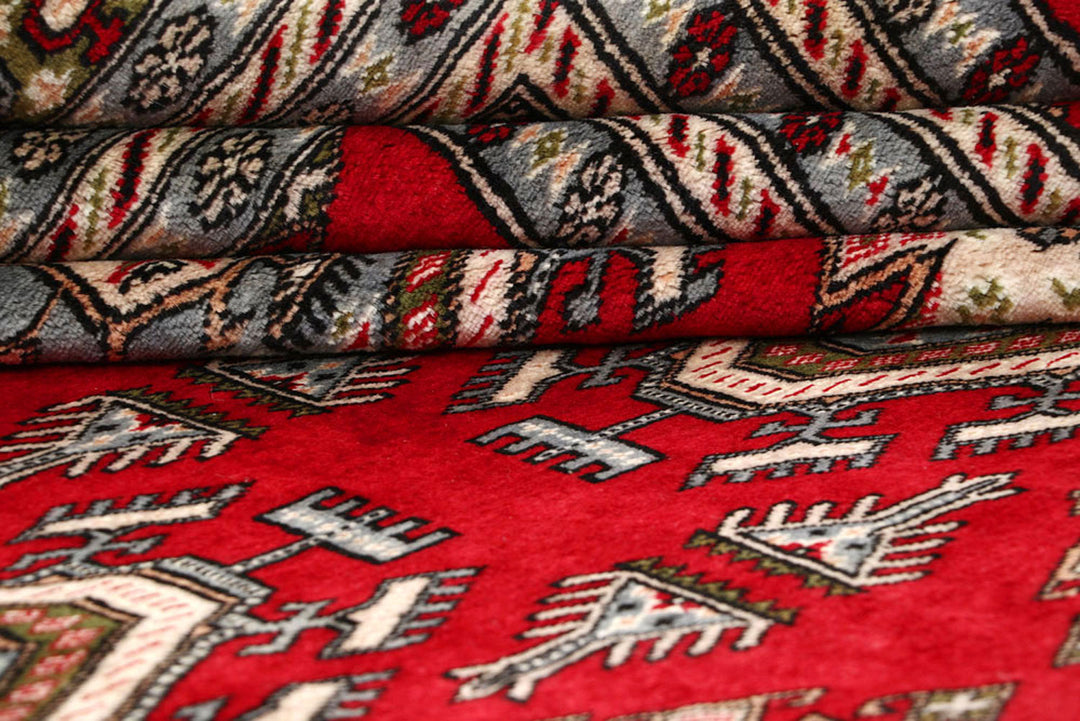 Firebrick Caucasian 7'  11" x 10'  11" - No. QA47619