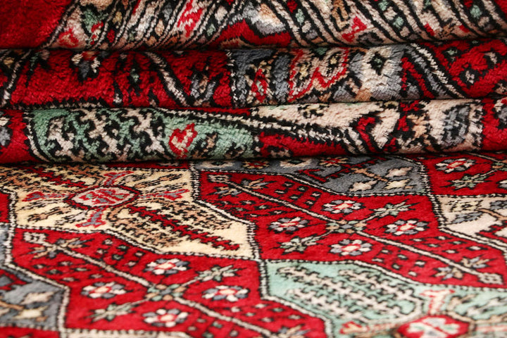 Firebrick Caucasian 8' 4 x 11' 4 - No. 58468 - ALRUG Rug Store