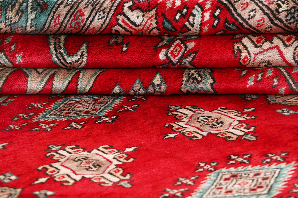 Firebrick Caucasian 8' 2 x 10' 6 - No. 58469 - ALRUG Rug Store