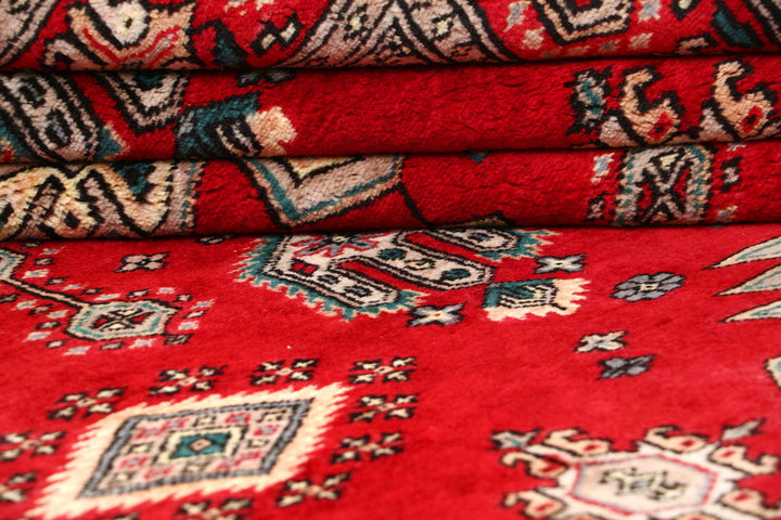 Firebrick Caucasian 7' 11 x 10' 8 - No. 58488 - ALRUG Rug Store