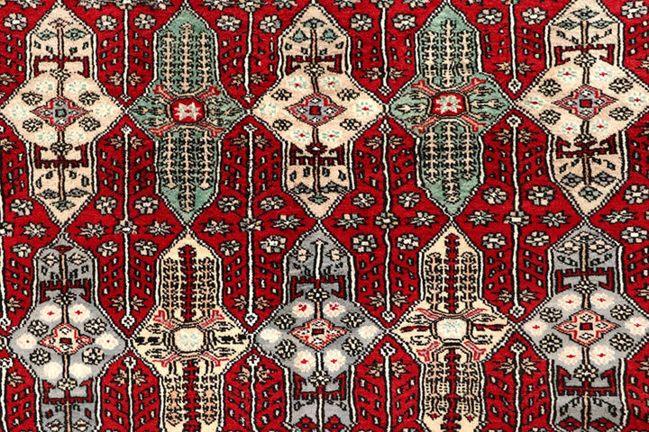 Firebrick Caucasian 8'  2" x 10'  6" - No. QA71243