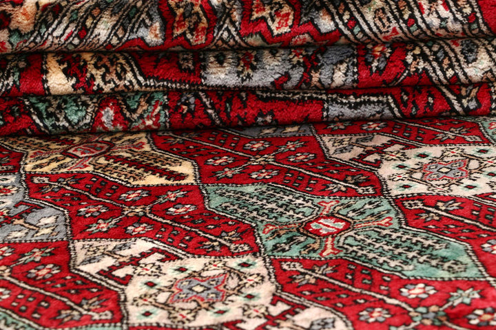 Firebrick Caucasian 8' 3 x 11' 5 - No. 58496 - ALRUG Rug Store