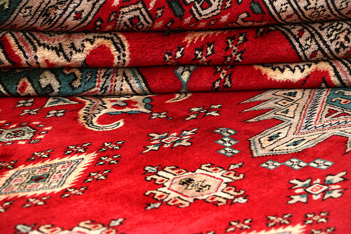 Red Caucasian 8'  x" 9'  9" - No. QA13239