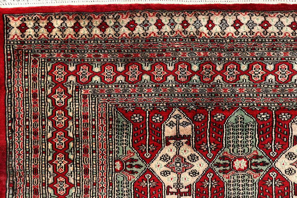 Firebrick Caucasian 8' 2 x 10' 3 - No. 58502 - ALRUG Rug Store