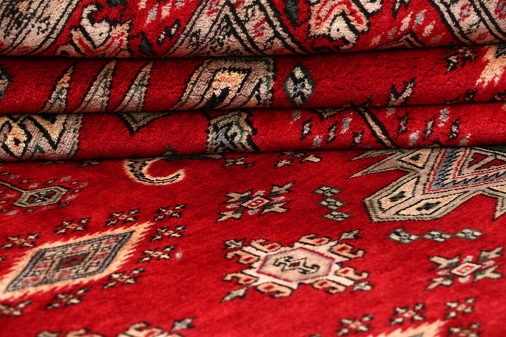 Firebrick Caucasian 8' 1 x 9' 8 - No. 58504 - ALRUG Rug Store