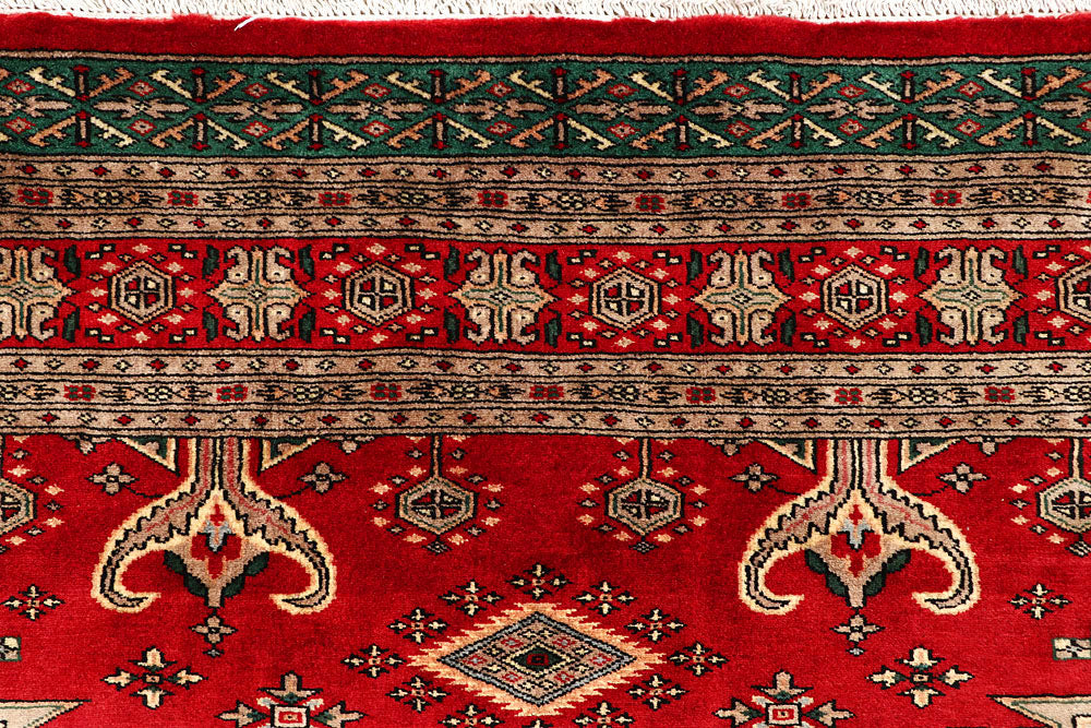 Red Caucasian 8' 1 x 9' 9 - No. 58509 - ALRUG Rug Store