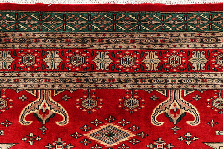 Red Caucasian 8'  1" x 9'  9" - No. QA94575