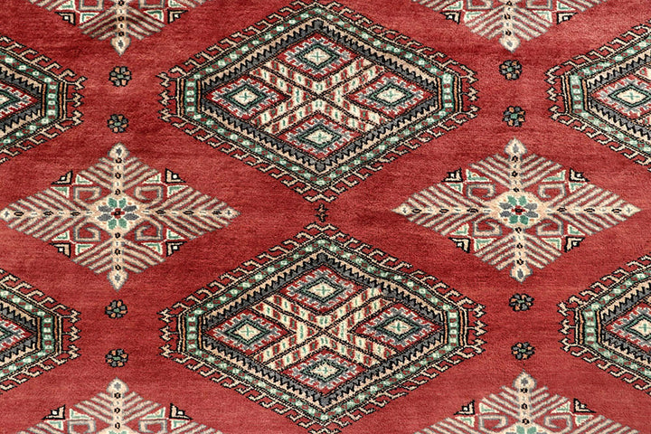 Indian Red Caucasian 8'  3" x 10'  9" - No. QA38695