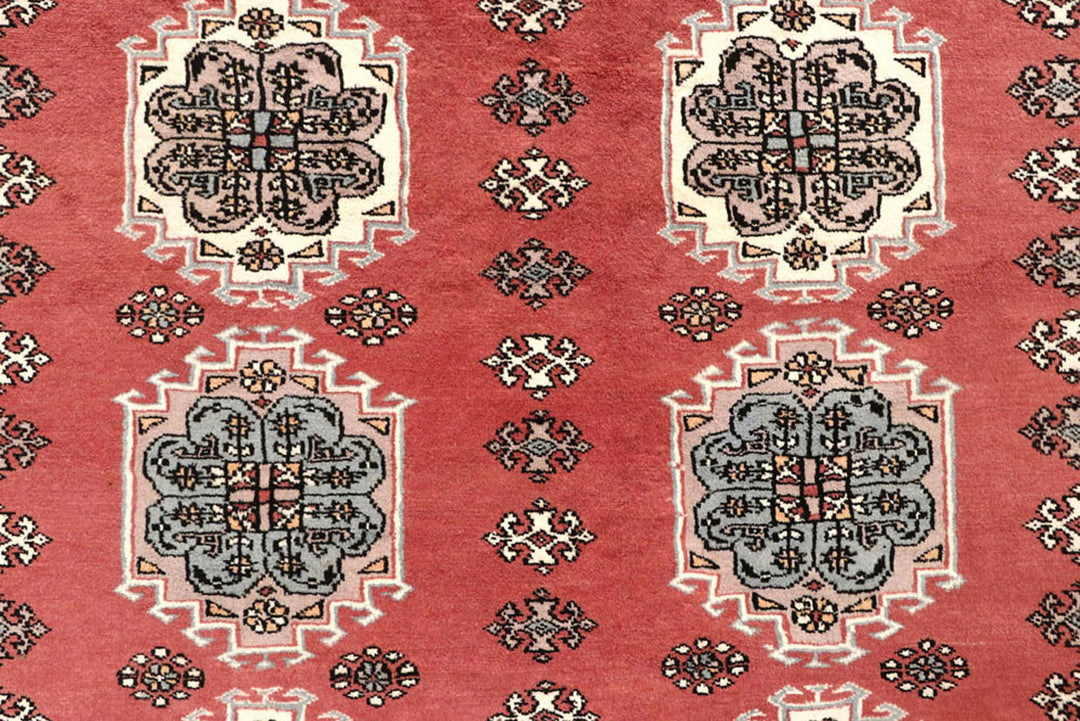 Indian Red Caucasian 8'  3" x 11'  1" - No. QA80024