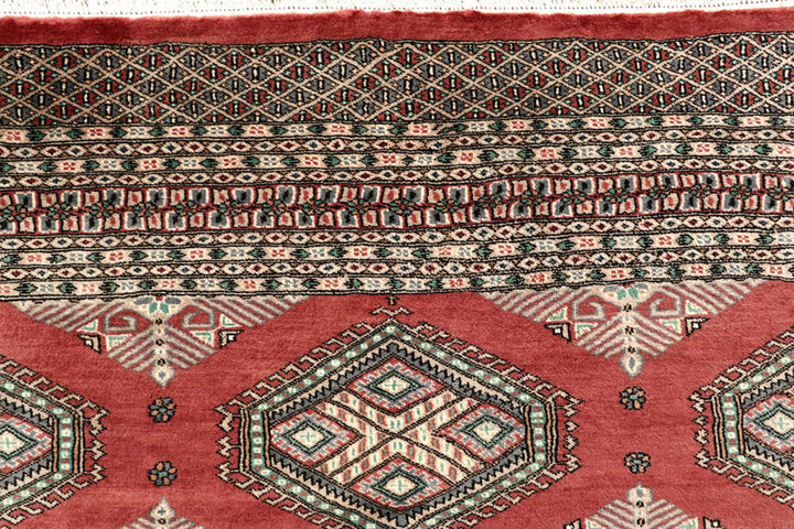 Indian Red Caucasian 8'  4" x 10'  10" - No. QA67368