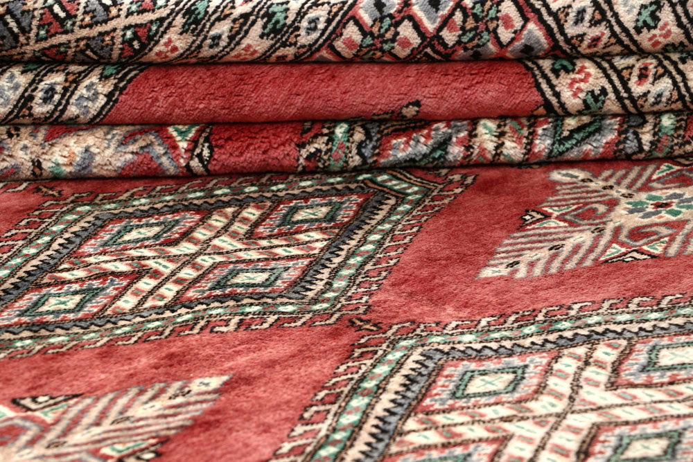 Indian Red Caucasian 8' 4 x 10' 10 - No. 58515 - ALRUG Rug Store