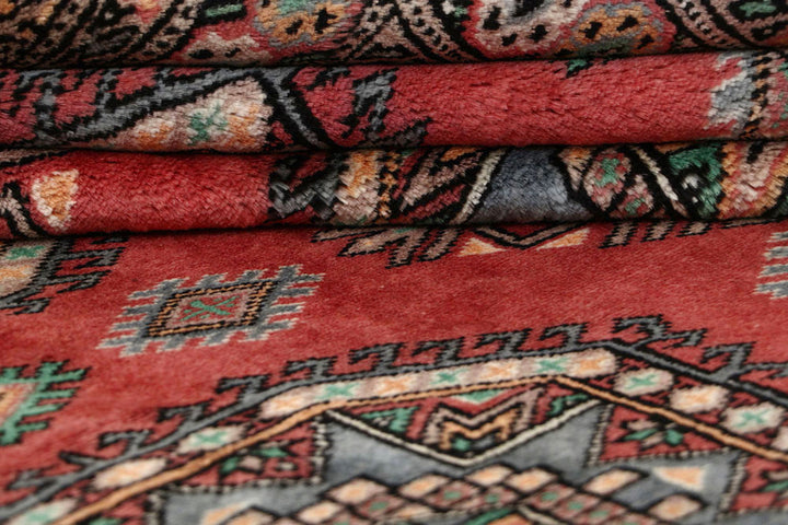 Indian Red Caucasian 8'  x" 11'  3" - No. QA55621