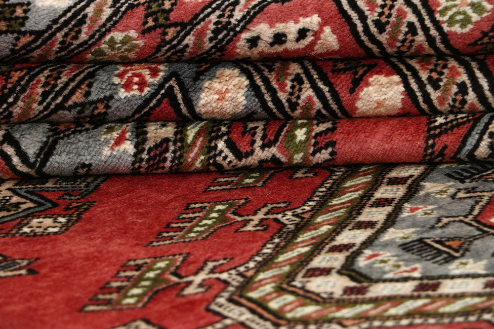 Indian Red Caucasian 8' x 11' 4 - No. 58519 - ALRUG Rug Store