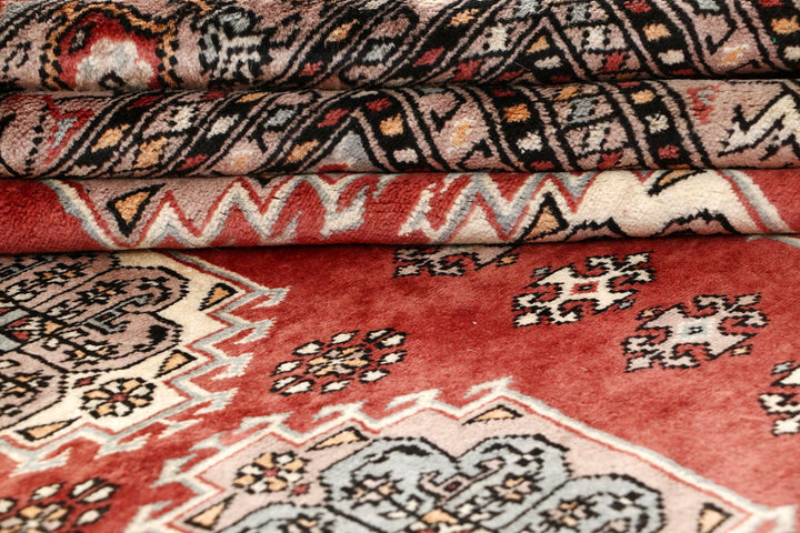 Indian Red Caucasian 8' 2 x 10' 9 - No. 58526 - ALRUG Rug Store