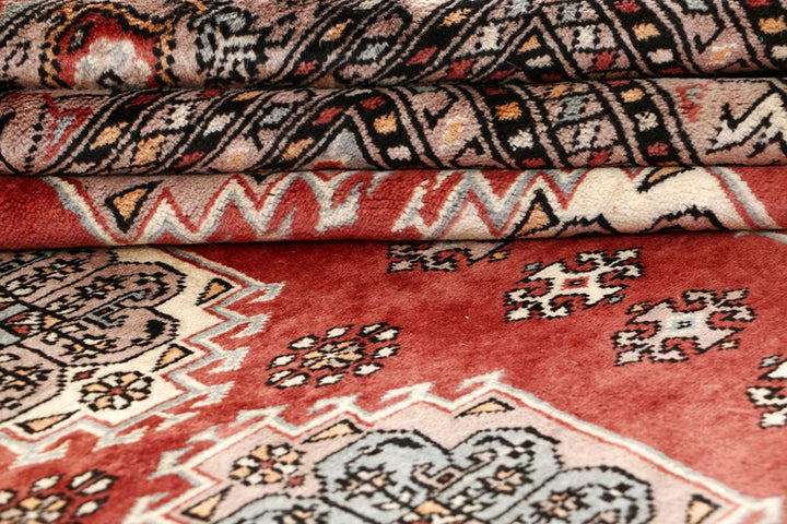 Indian Red Caucasian 8'  2" x 10'  9" - No. QA63791