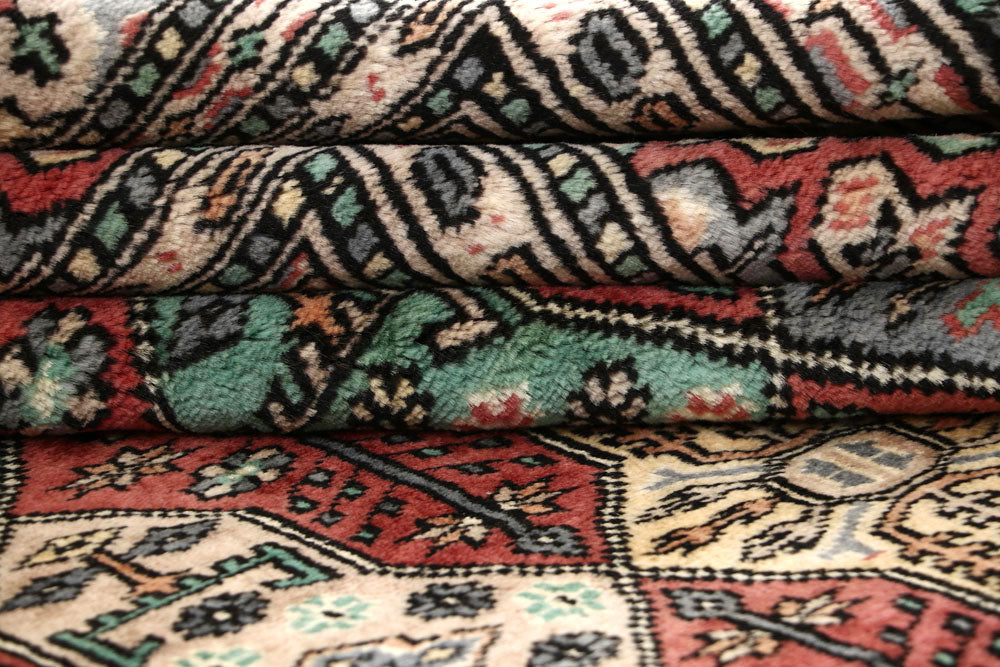 Firebrick Caucasian 8' 4 x 11' 2 - No. 58527 - ALRUG Rug Store