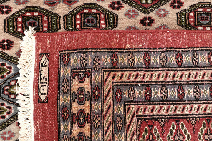 Bisque Caucasian 9'  1" x 11'  11" - No. QA49620