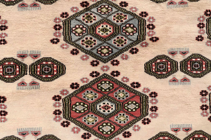 Blanched Almond Caucasian 9' 1 x 11' 10 - No. 58542 - ALRUG Rug Store