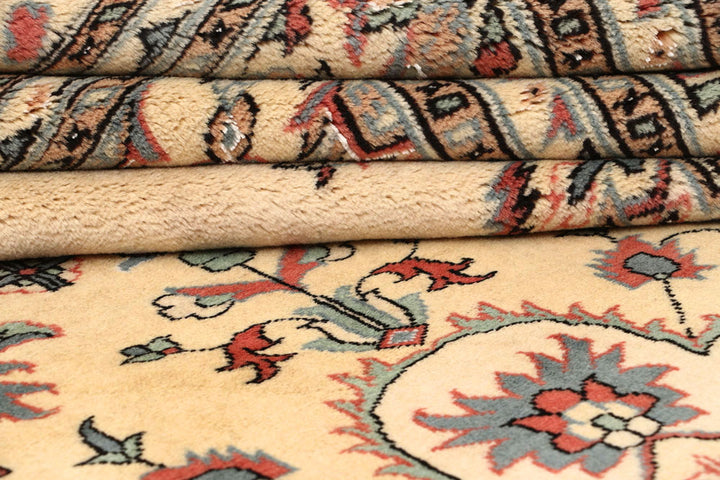 Blanched Almond Caucasian 6' 1 x 9' - No. 58549 - ALRUG Rug Store