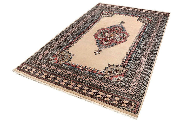 Caucasian 5' 1 x 8' 2 - No. 58553 - ALRUG Rug Store