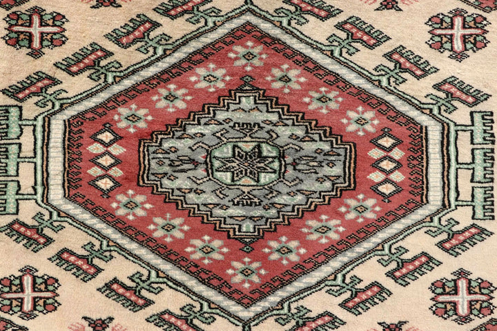 Bisque Caucasian 5'  1" x 8' " - No. QA85159