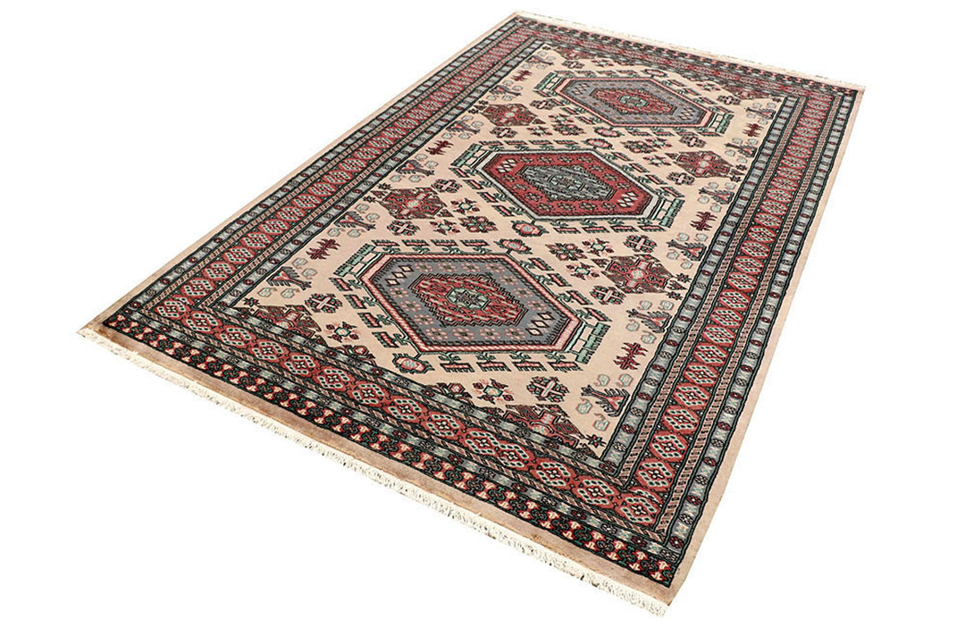 Bisque Caucasian 5'  1" x 7'  9" - No. QA57515