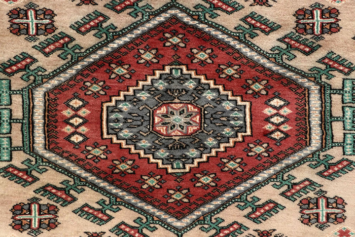 Bisque Caucasian 5' 1 x 8' 1 - No. 58556 - ALRUG Rug Store