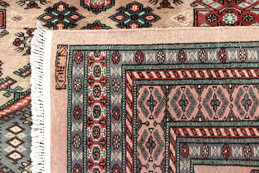 Bisque Caucasian 5' 1 x 8' 1 - No. 58556 - ALRUG Rug Store