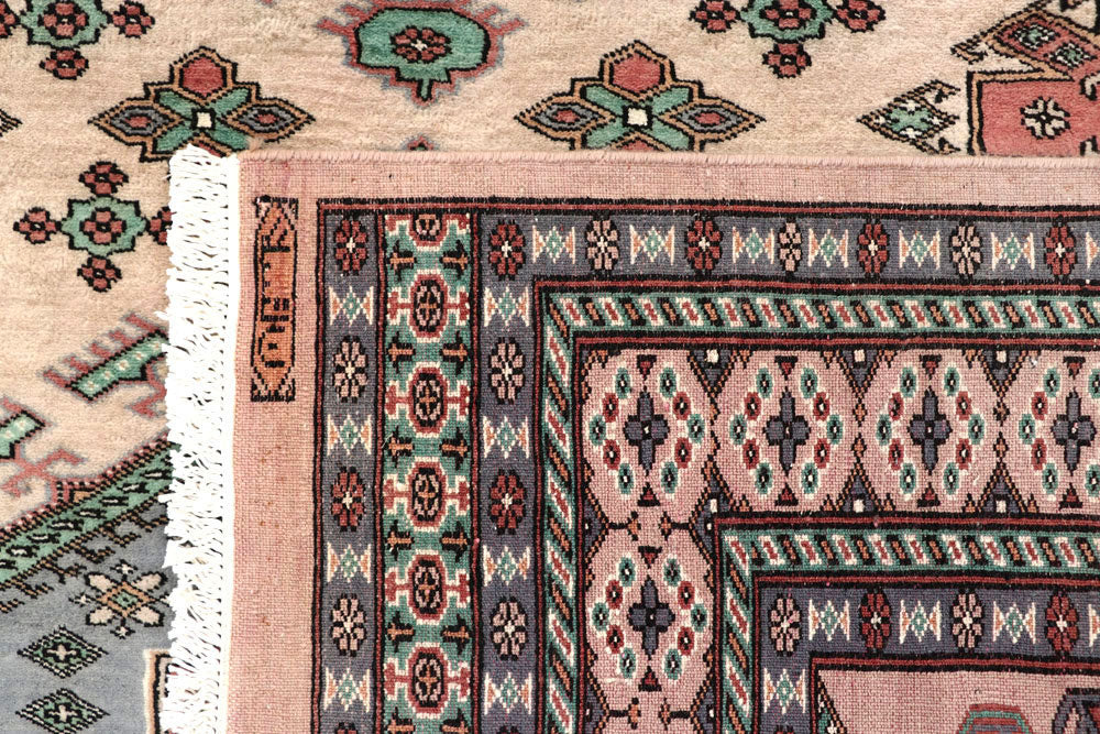 Bisque Caucasian 5' 1 x 8' 1 - No. 58558 - ALRUG Rug Store