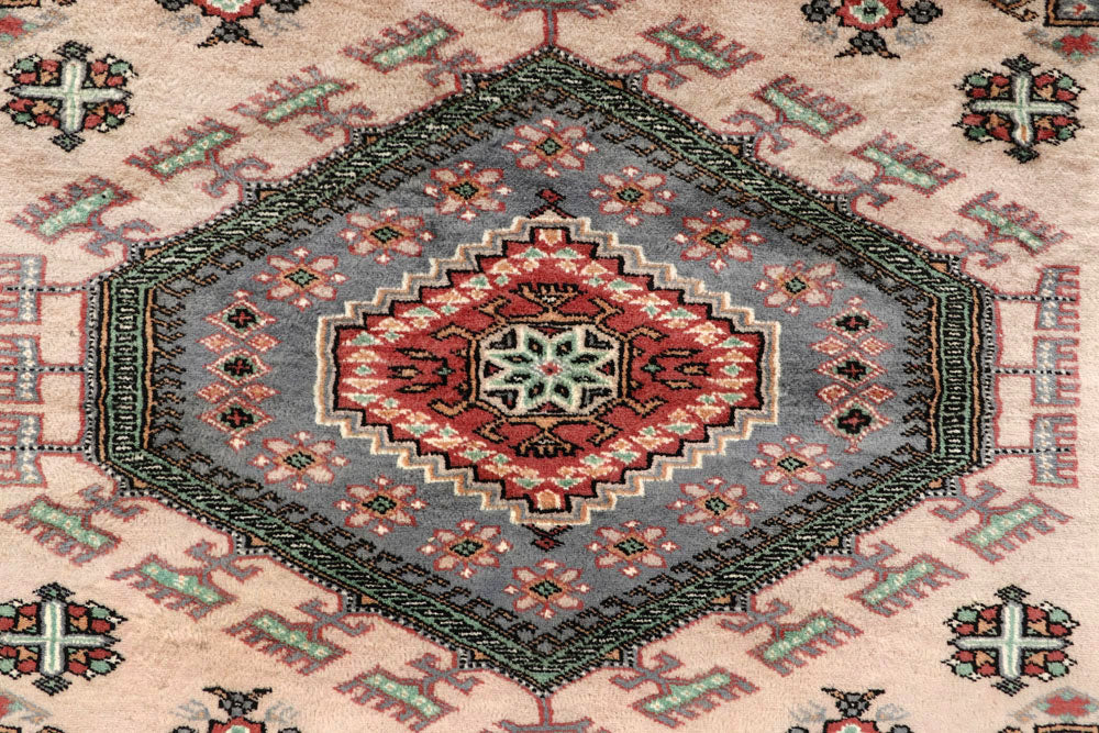 Bisque Caucasian 5' 2 x 7' 7 - No. 58559 - ALRUG Rug Store