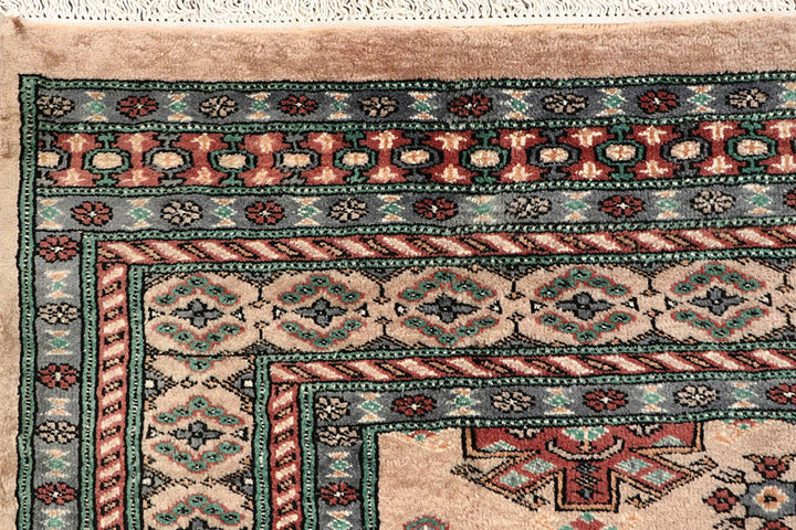 Bisque Caucasian 5' 1 x 8' 2 - No. 58560 - ALRUG Rug Store