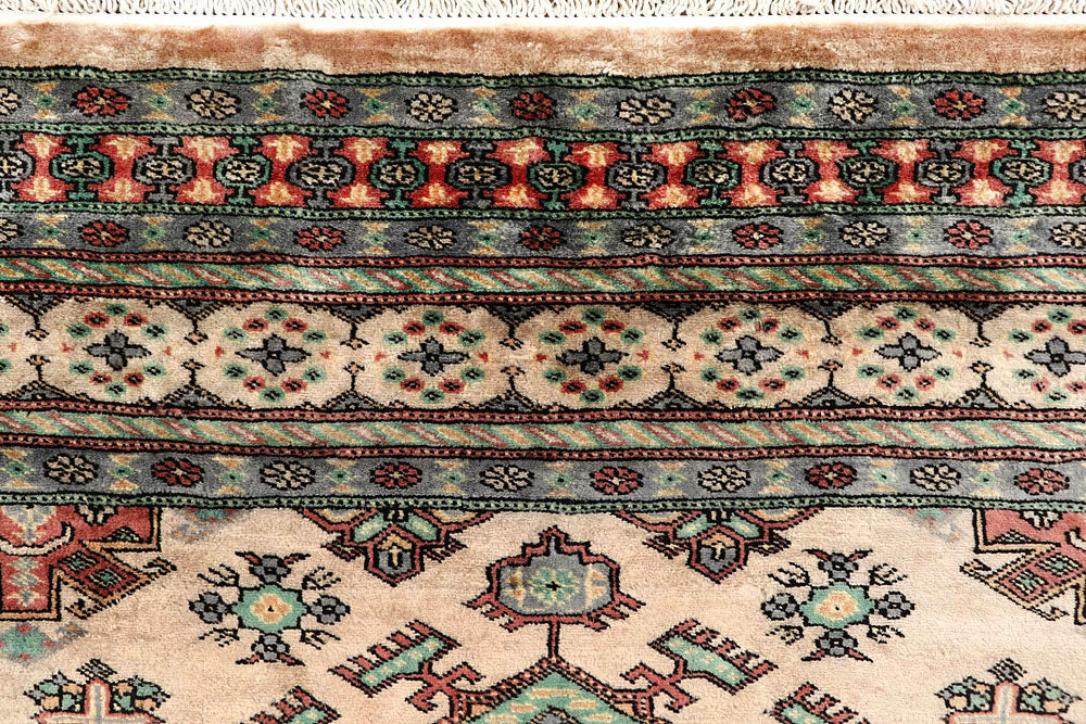 Bisque Caucasian 5' 1 x 8' 6 - No. 58563 - ALRUG Rug Store