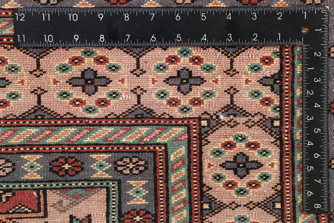 Bisque Caucasian 5'  1" x 8'  6" - No. QA66988