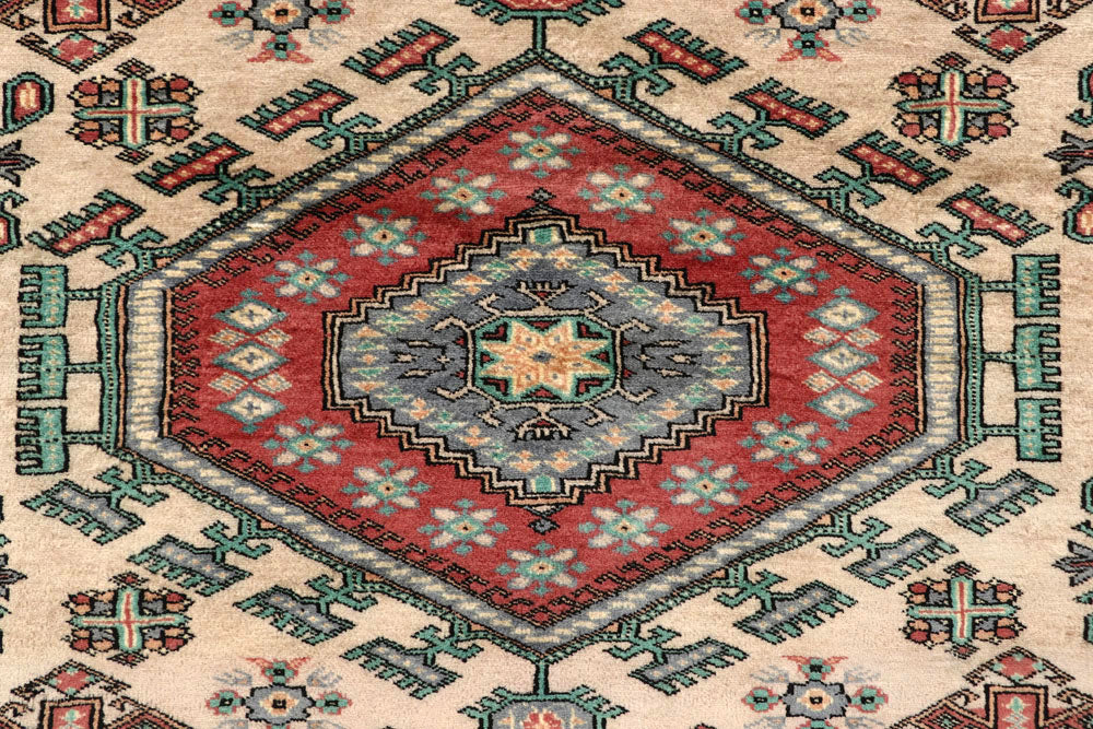 Bisque Caucasian 5' 2 x 8' - No. 58564 - ALRUG Rug Store
