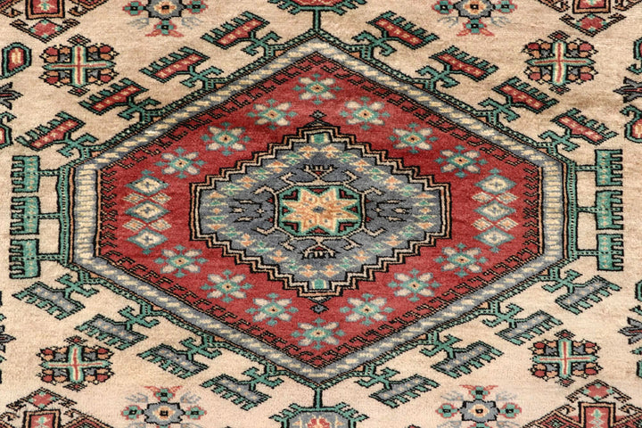 Bisque Caucasian 5' 2 x 8' - No. 58564 - ALRUG Rug Store