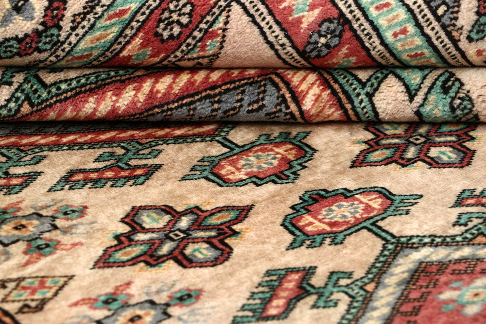 Bisque Caucasian 5' 2 x 8' - No. 58564 - ALRUG Rug Store