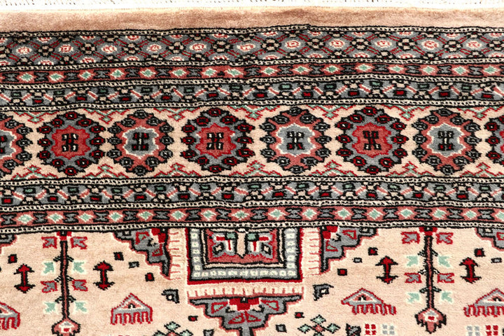 Bisque Caucasian 5' 4 x 7' 10 - No. 58566 - ALRUG Rug Store