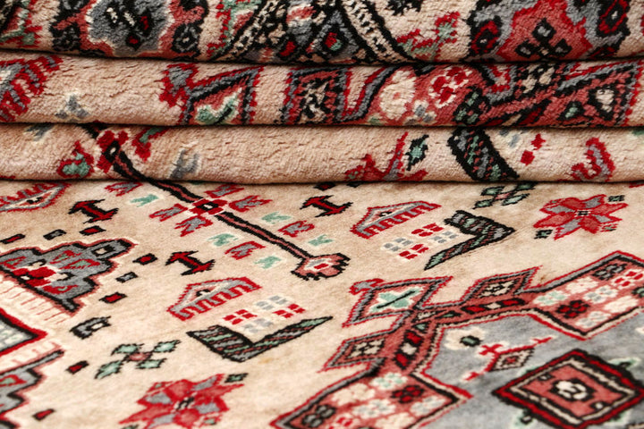 Bisque Caucasian 5' 4 x 7' 10 - No. 58566 - ALRUG Rug Store