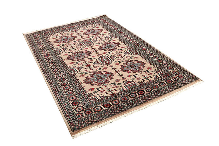 Bisque Caucasian 5'  4" x 7'  10" - No. QA97306