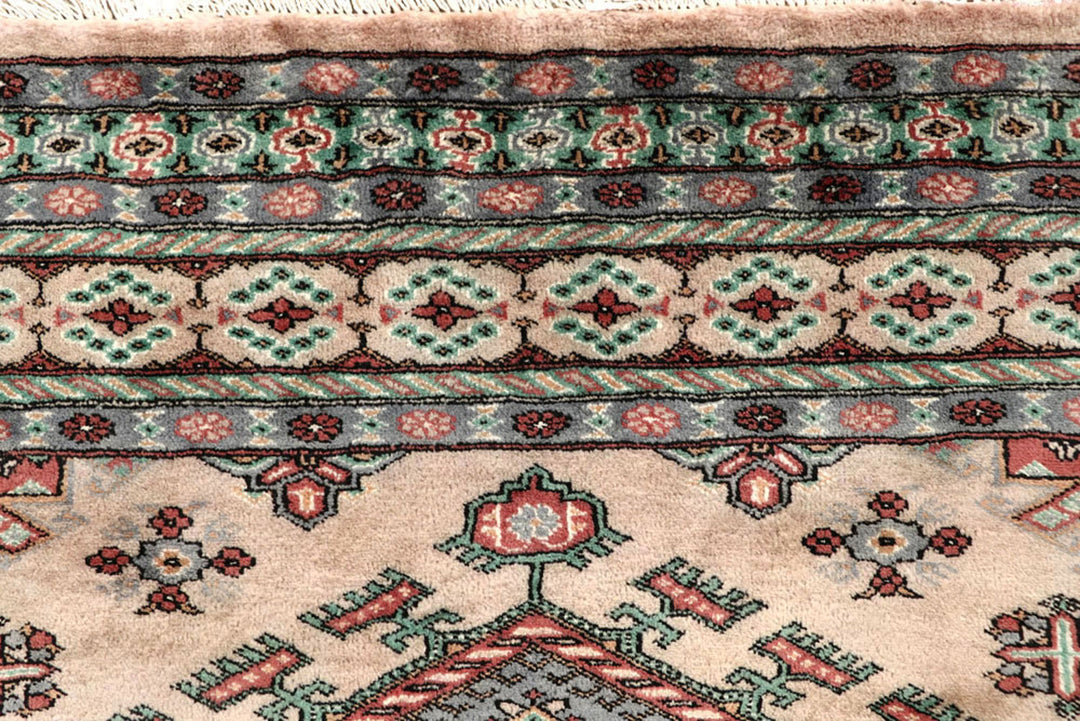 Bisque Caucasian 5'  1" x 8' " - No. QA63468