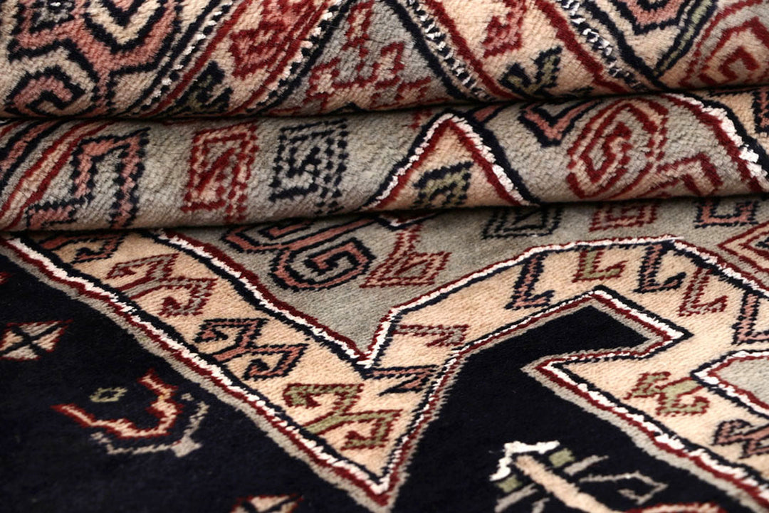 Black Caucasian 4'  11" x 8' " - No. QA56112