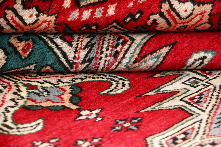 Red Caucasian 6' 7 x 7' - No. 58576 - ALRUG Rug Store