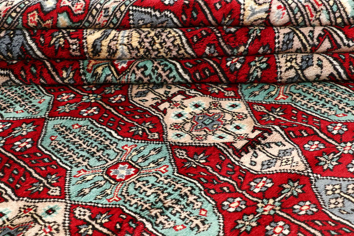 Firebrick Caucasian 6' 7 x 7' 9 - No. 58577 - ALRUG Rug Store