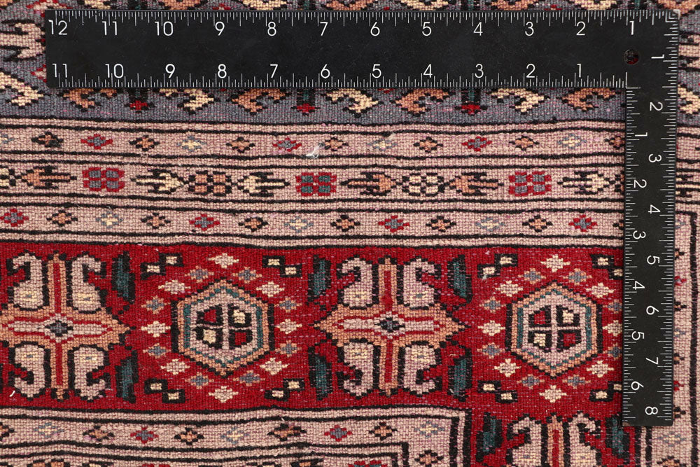 Firebrick Caucasian 6' 11 x 6' 11 - No. 58580 - ALRUG Rug Store