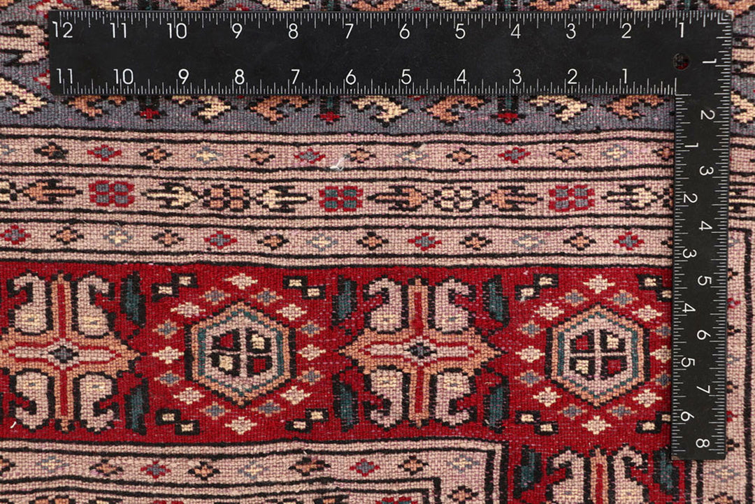 Firebrick Caucasian 6'  11" x 6'  11" - No. QA86940