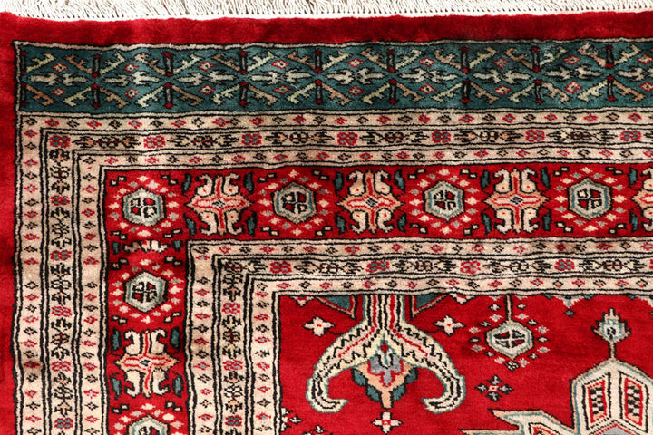 Red Caucasian 6' 11 x 6' 11 - No. 58582 - ALRUG Rug Store