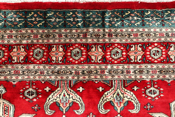 Red Caucasian 6' 11 x 6' 11 - No. 58582 - ALRUG Rug Store