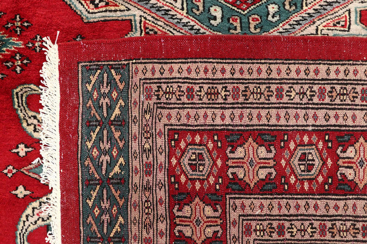 Red Caucasian 6' 11 x 6' 11 - No. 58582 - ALRUG Rug Store