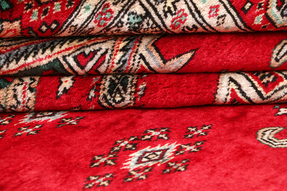Red Caucasian 7' x 6' 7 - No. 58583 - ALRUG Rug Store