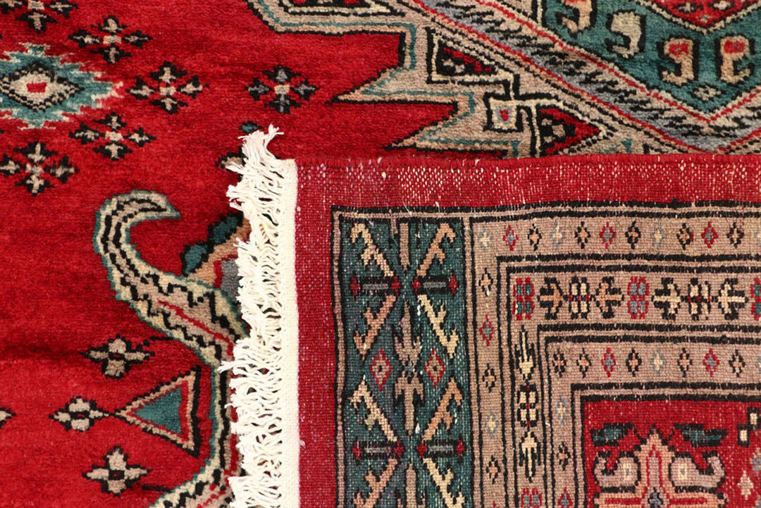 Red Caucasian 6'  10" x 8'  5" - No. QA39534